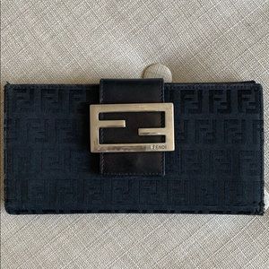 Fendi Black Wallet; aunthentic